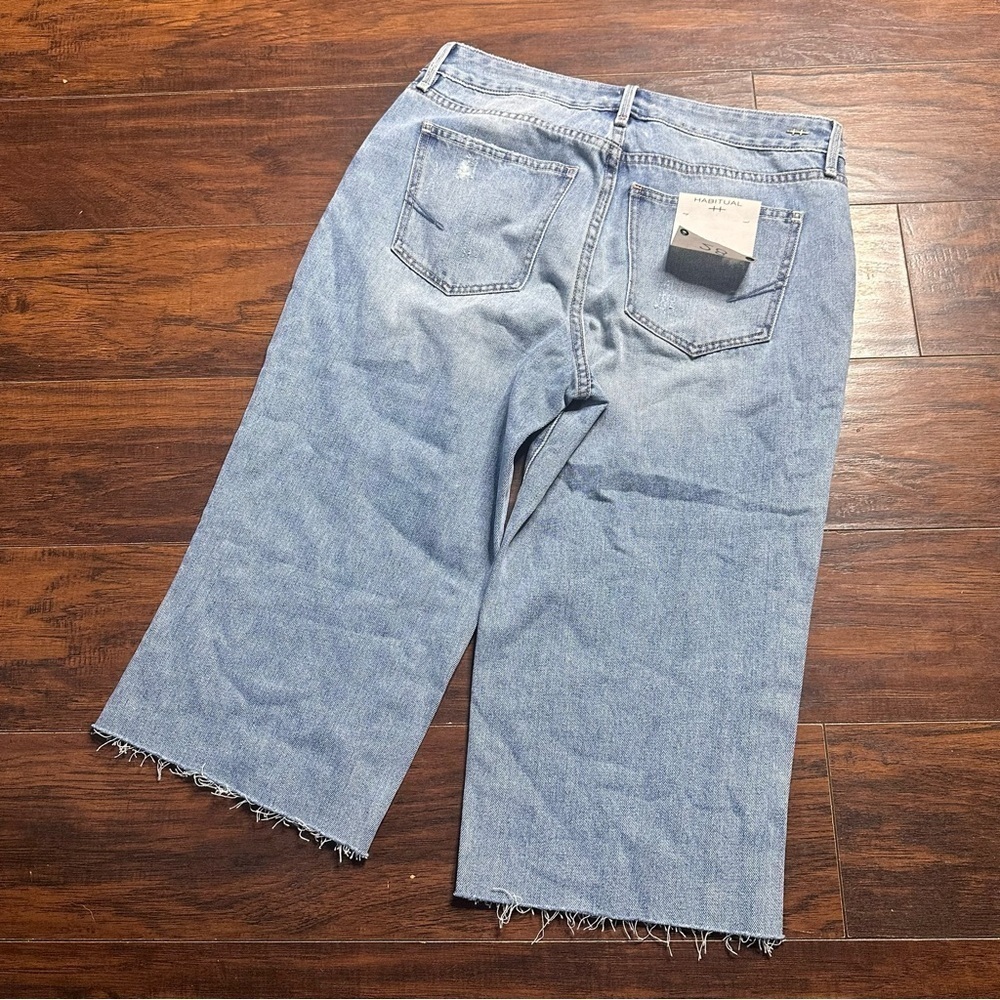 Habitual High Waisted Wide Leg Crop Distressed Jeans - Picture 2 of 4